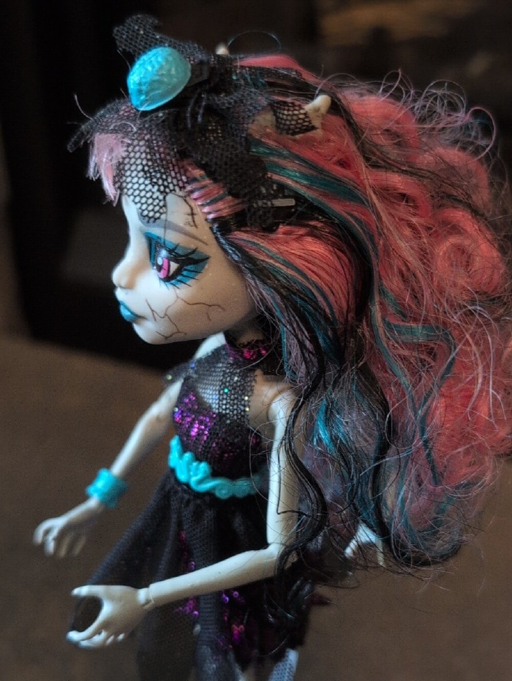 MH Rochelle Goyle Lot - Picture 4 of 8